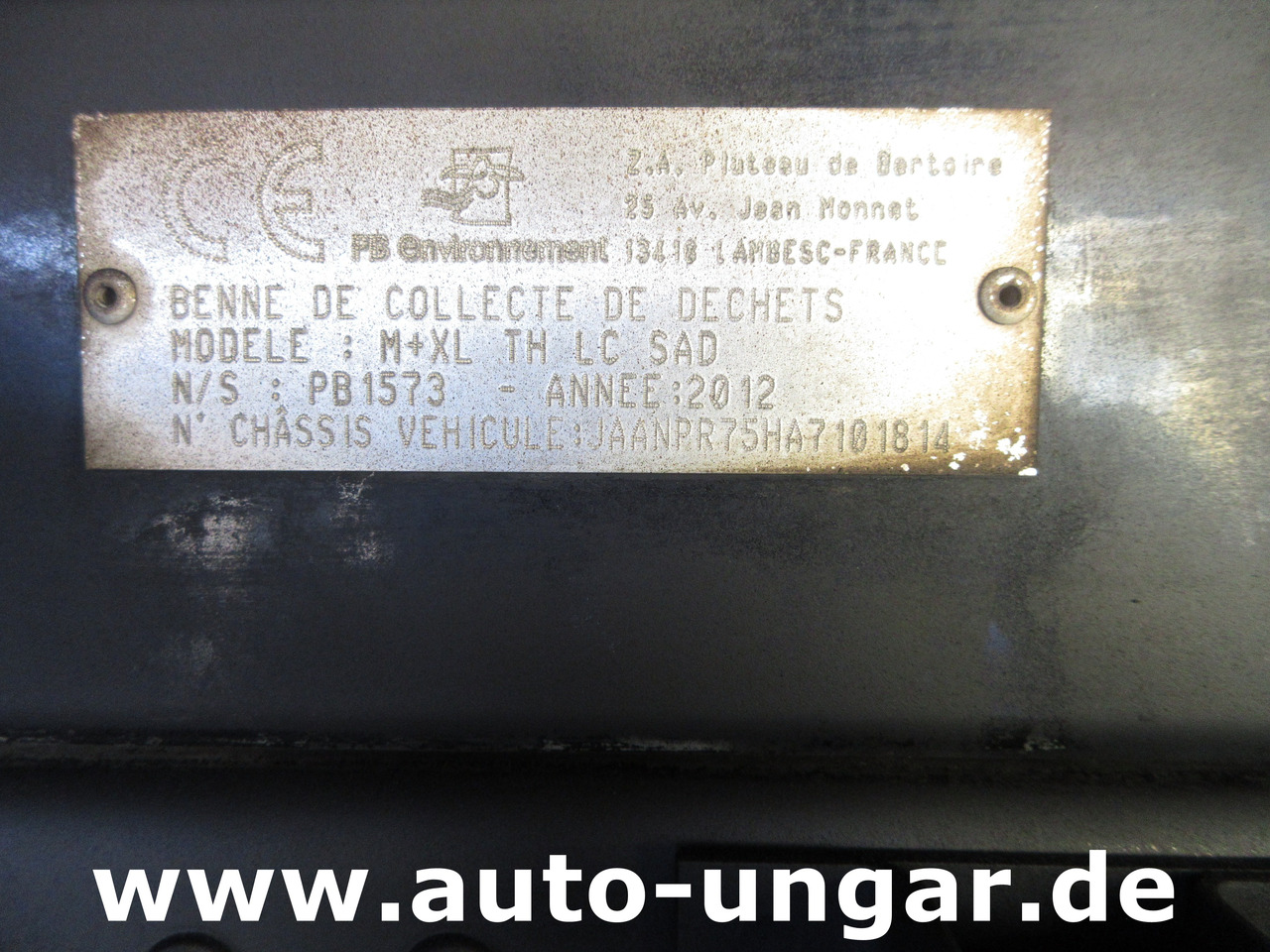 Камион за ѓубре Isuzu NPR 75 Müllwagen Provence Benne - Faun Lifter Presse Kipper Trittbrett Bj 12: слика 19