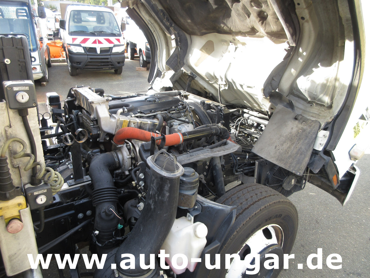 Камион за ѓубре Isuzu NPR 75 Müllwagen Provence Benne - Faun Lifter Presse Kipper Trittbrett Bj 12: слика 16
