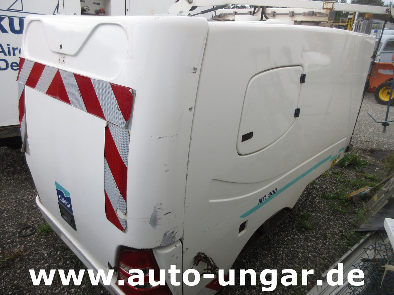 CMAR NC300 Schwemmaufbau Laveuse Bj. 2014 für Multicar Tremo Hochdruck - Комунално/ Специјално возило: слика 3 CMAR NC300 Schwemmaufbau Laveuse Bj. 2014 für Multicar Tremo Hochdruck - Комунално/ Специјално возило: слика 3