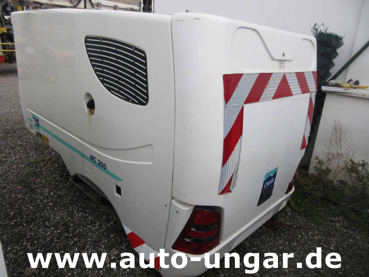 CMAR NC300 Schwemmaufbau Laveuse Bj. 2014 für Multicar Tremo Hochdruck - Комунално/ Специјално возило: слика 2 CMAR NC300 Schwemmaufbau Laveuse Bj. 2014 für Multicar Tremo Hochdruck - Комунално/ Специјално возило: слика 2