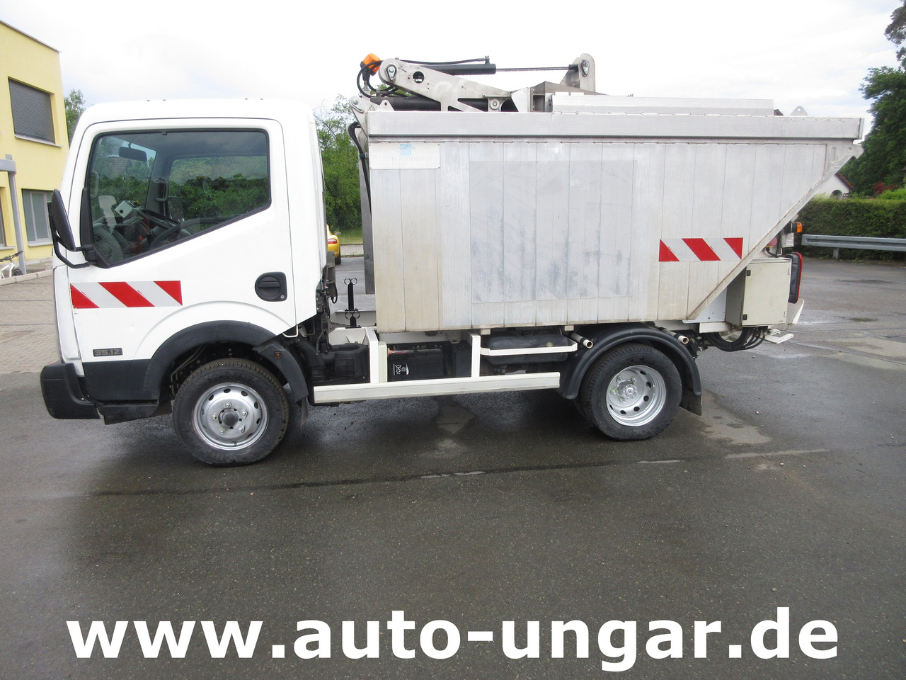 NISSAN Cabstar Faun City - Provence Benne Müllwagen Lifter Presse Kipper 3.500kg - Камион за ѓубре: слика 4 NISSAN Cabstar Faun City - Provence Benne Müllwagen Lifter Presse Kipper 3.500kg - Камион за ѓубре: слика 4