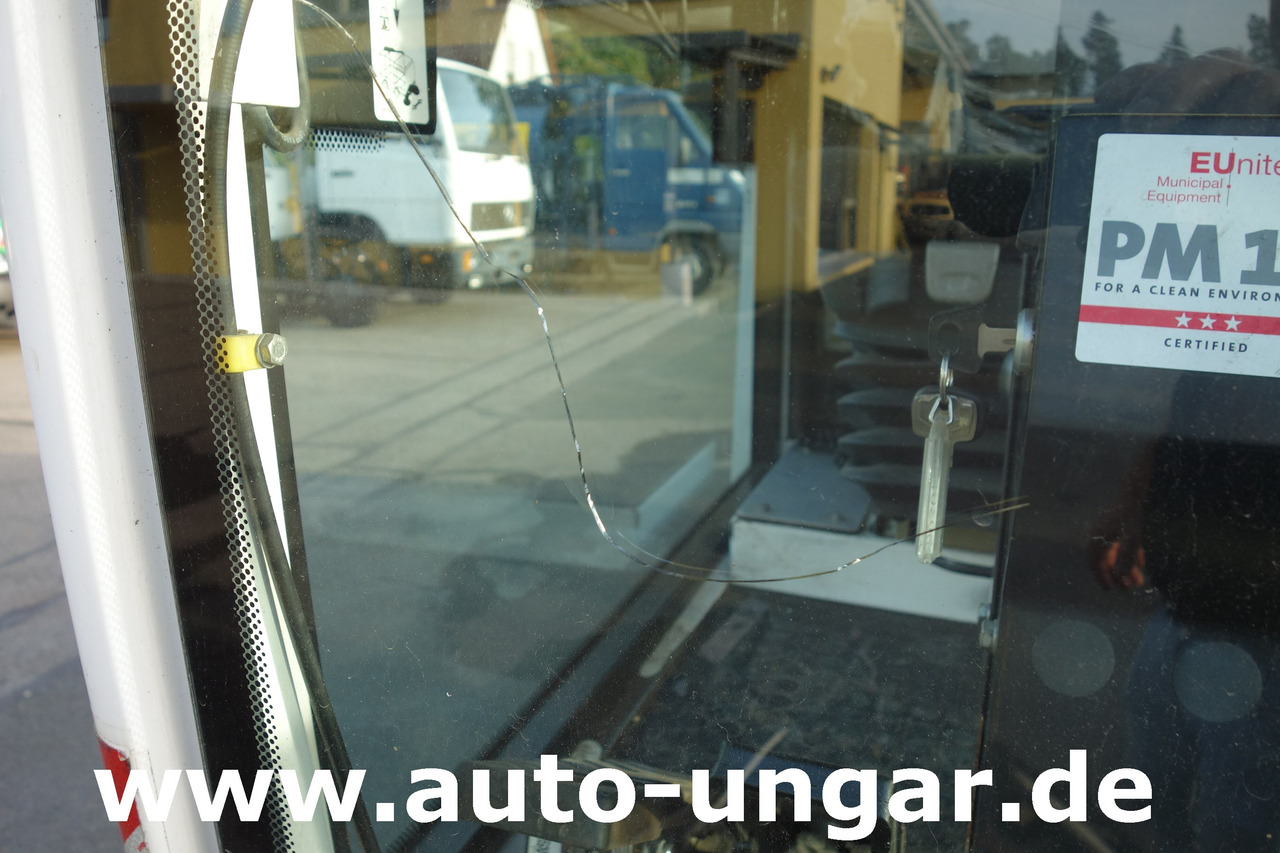 Возило за метење SCHMIDT Cleango 500 EURO 5 3. Besen Baujahr 2013 Kehrmaschine Straßenkehrmaschine: слика 18