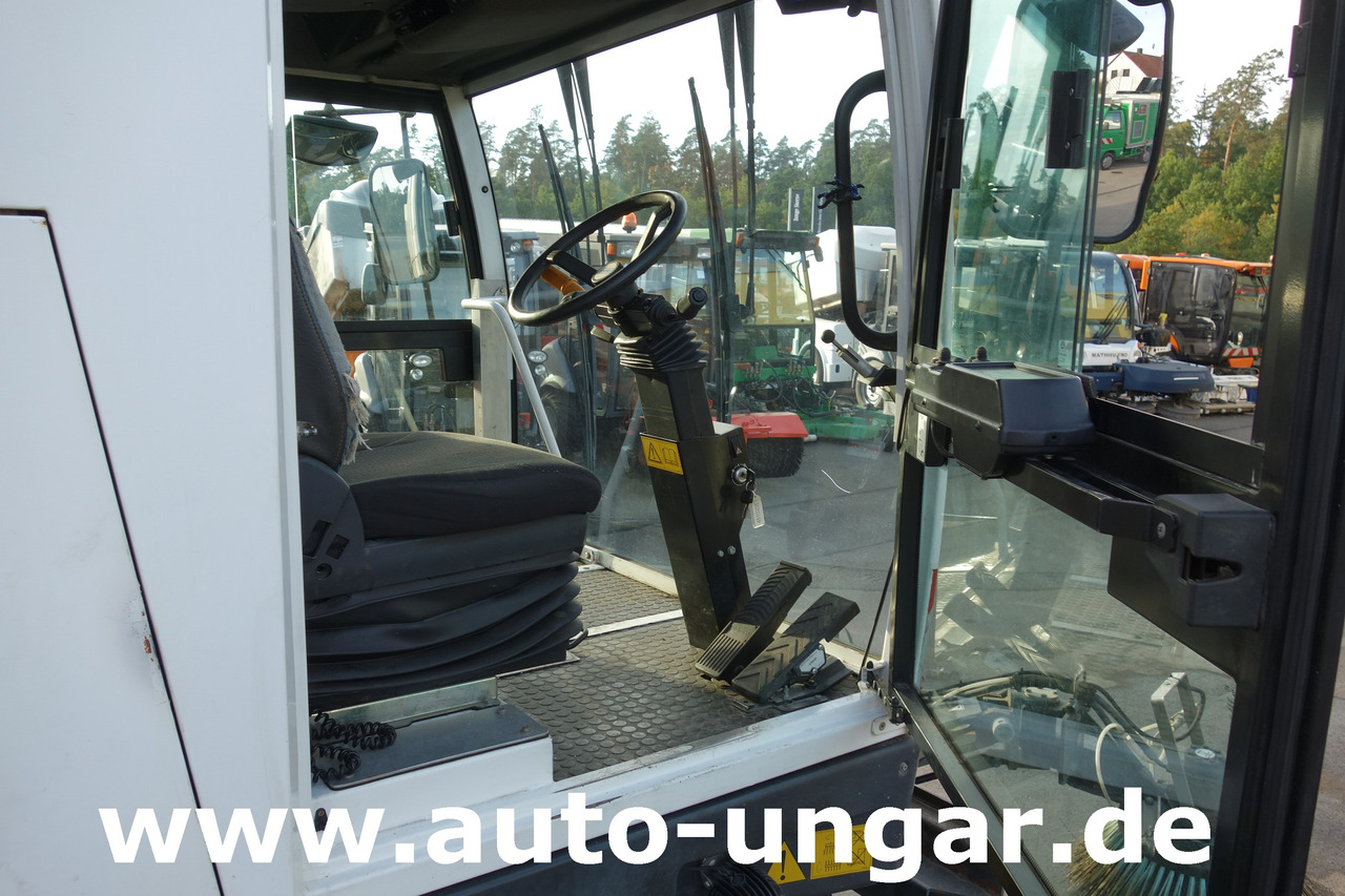 Возило за метење SCHMIDT Cleango 500 EURO 5 3. Besen Baujahr 2013 Kehrmaschine Straßenkehrmaschine: слика 20