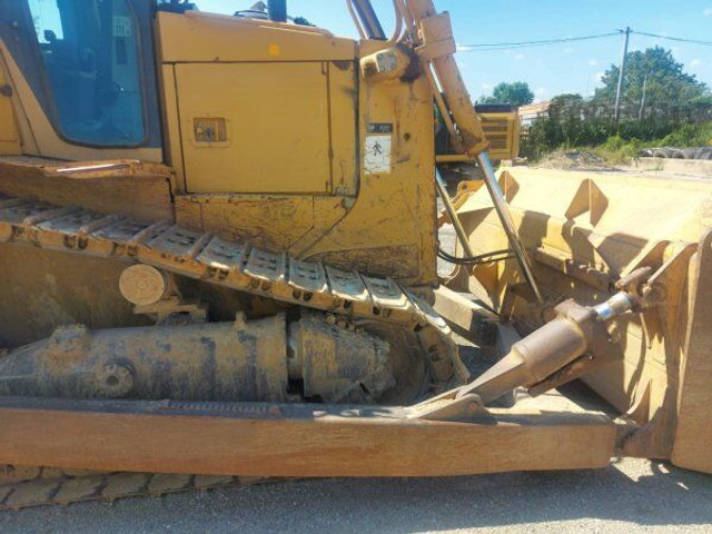 Caterpillar D6T XL - Булдожер: слика 5 Caterpillar D6T XL - Булдожер: слика 5