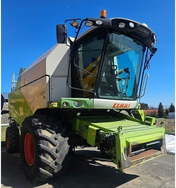 Claas Tucano 450 (839) +V 750 - Комбајн: слика 2 Claas Tucano 450 (839) +V 750 - Комбајн: слика 2