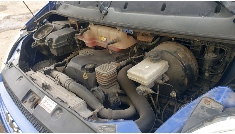 Комбе со отворен сандак, Комби со двојна кабина Iveco 50C18 Daily 3.D 16V +Effer: слика 17 Комбе со отворен сандак, Комби со двојна кабина Iveco 50C18 Daily 3.D 16V +Effer: слика 17