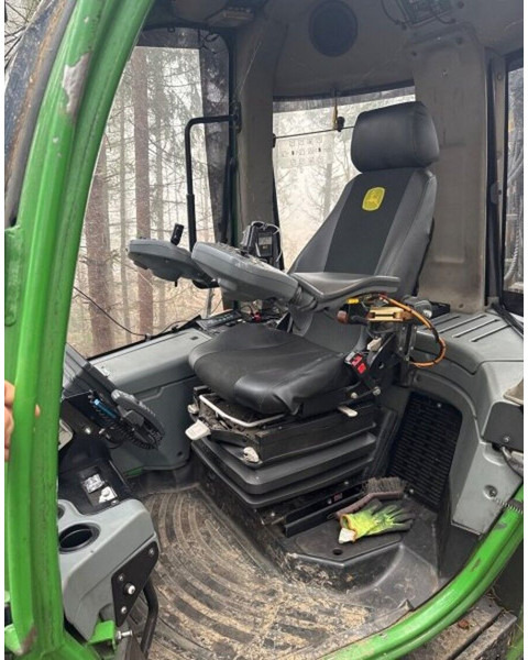 John Deere 1010E 8W - Пренесувач на стебла: слика 5 John Deere 1010E 8W - Пренесувач на стебла: слика 5
