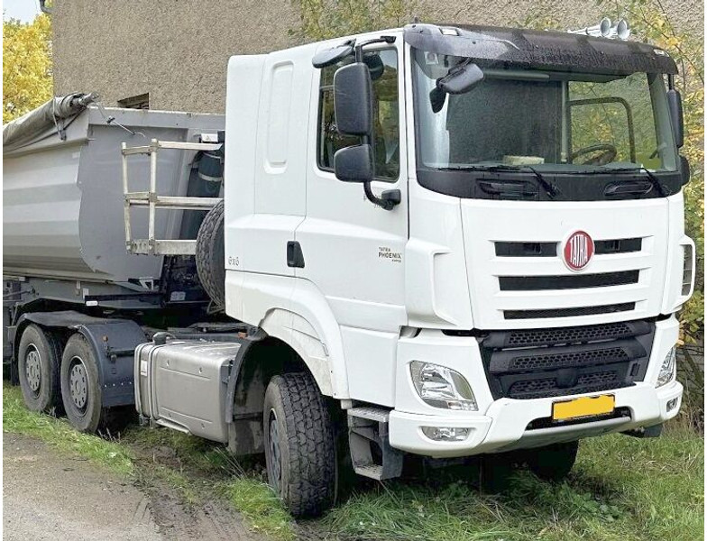 Tatra 6x6 hydr. 75/48t Phoenix 158/DAF (TRACTOR docs/kfz!) - Камион влекач: слика 1 Tatra 6x6 hydr. 75/48t Phoenix 158/DAF (TRACTOR docs/kfz!) - Камион влекач: слика 1