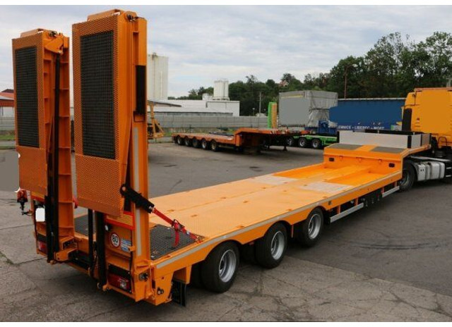 Nooteboom MCO 48-03 - Полуприколка за низок утовар: слика 1 Nooteboom MCO 48-03 - Полуприколка за низок утовар: слика 1