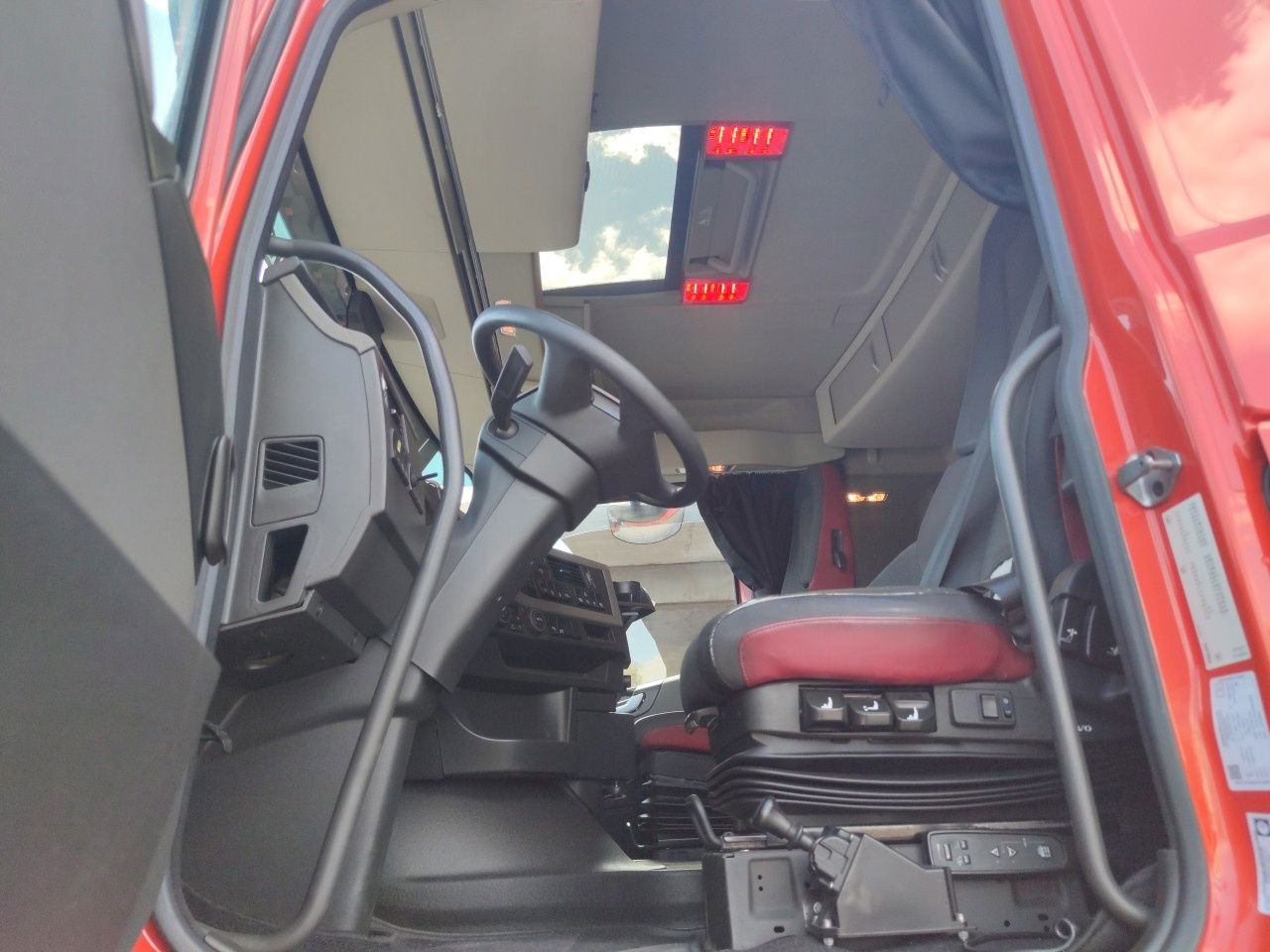 Volvo FH 13.500 FH 500 Euro 6D - Камион влекач: слика 5 Volvo FH 13.500 FH 500 Euro 6D - Камион влекач: слика 5