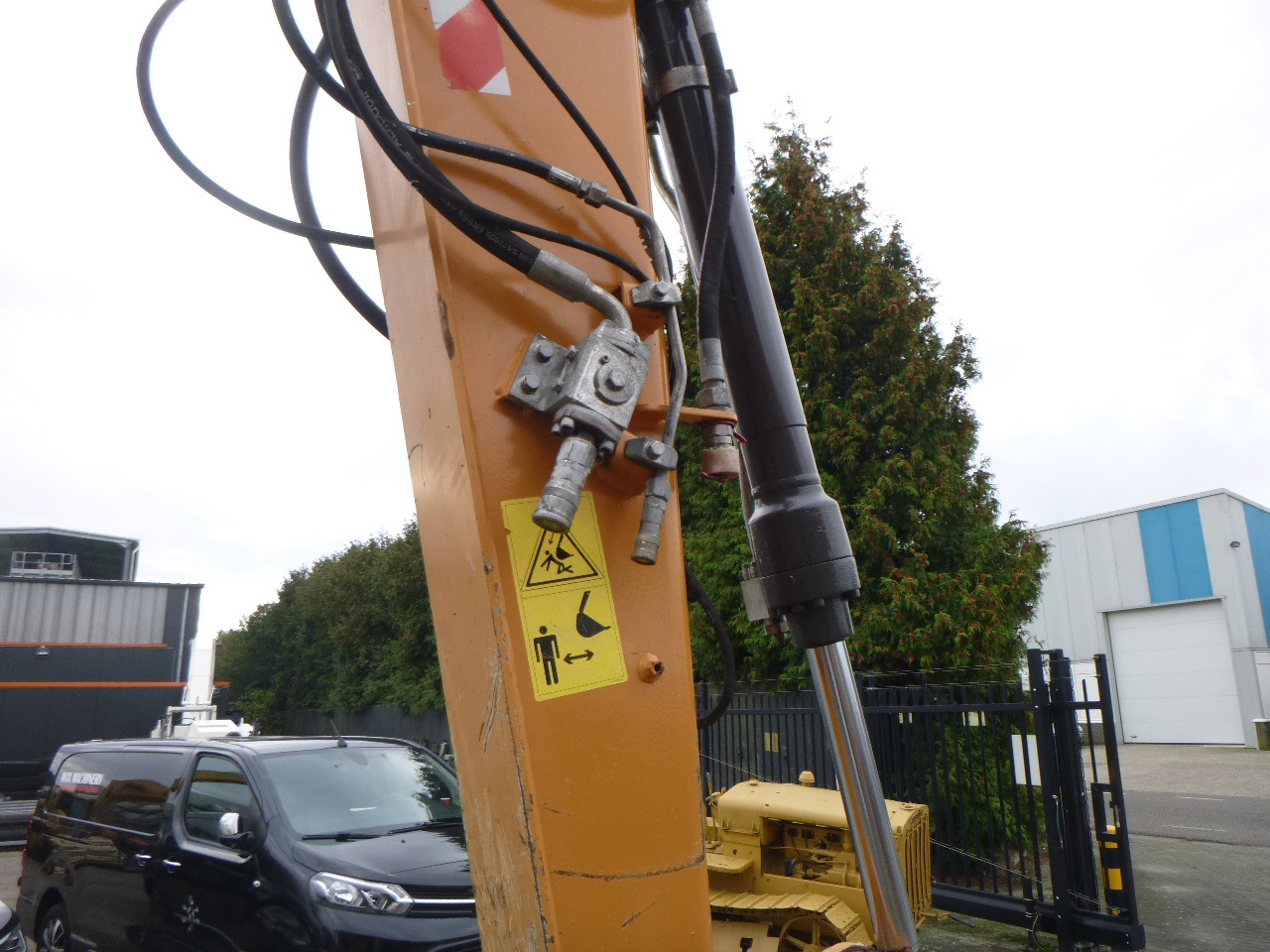 Багер на тркала CASE WX148: слика 13 Багер на тркала CASE WX148: слика 13