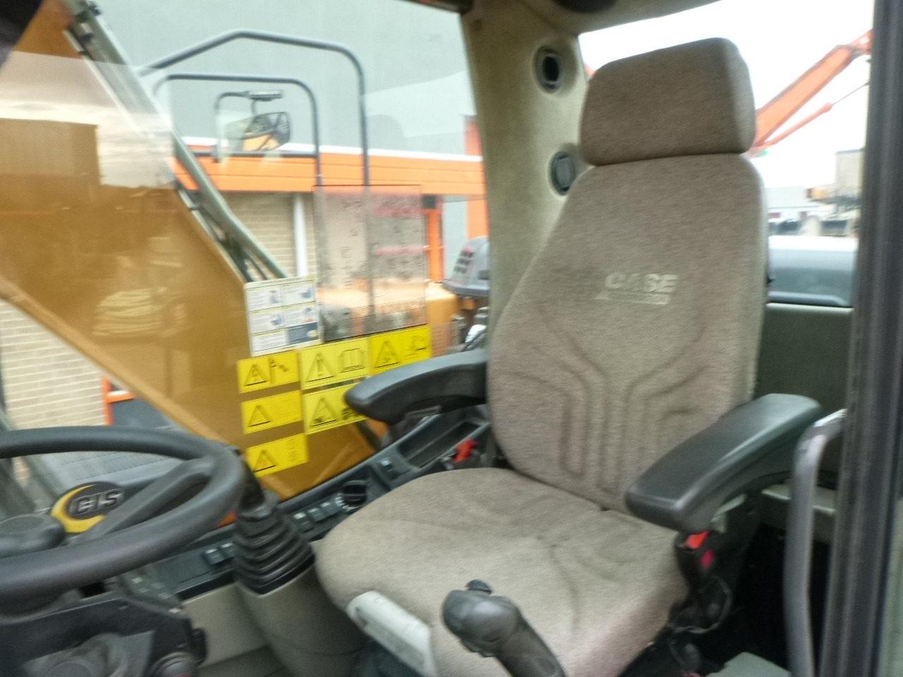 Багер на тркала CASE WX148: слика 29 Багер на тркала CASE WX148: слика 29