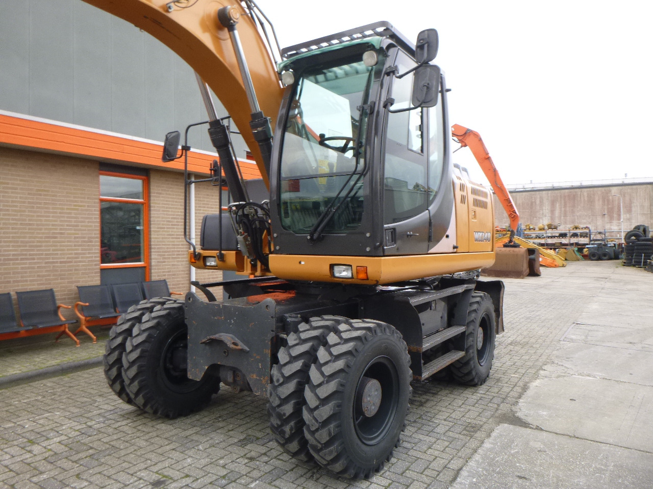 Багер на тркала CASE WX148: слика 8 Багер на тркала CASE WX148: слика 8