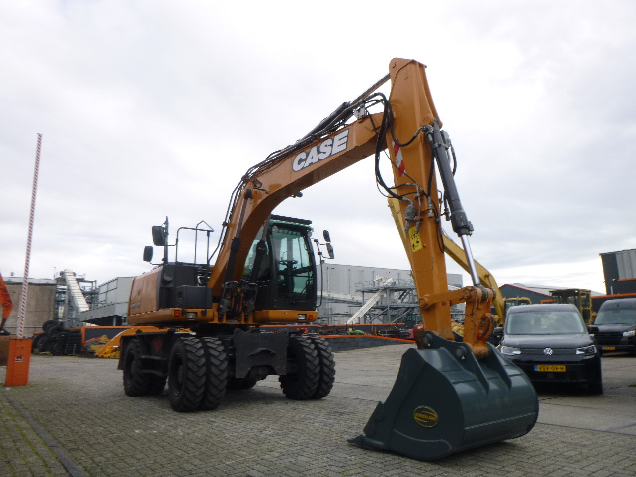 Багер на тркала CASE WX148: слика 6 Багер на тркала CASE WX148: слика 6