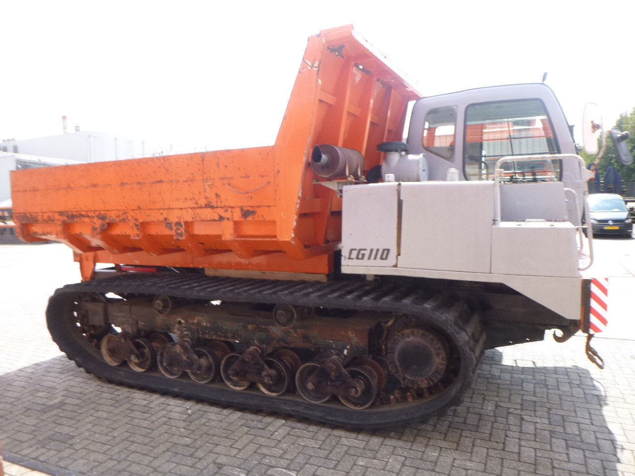 Истоварувач со гасеници HITACHI CG110D-SC: слика 6