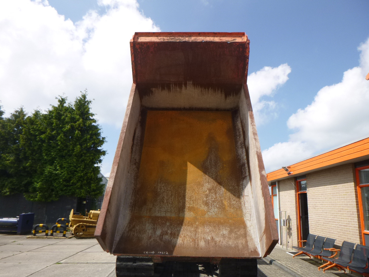 Истоварувач со гасеници HITACHI CG110D-SC: слика 25