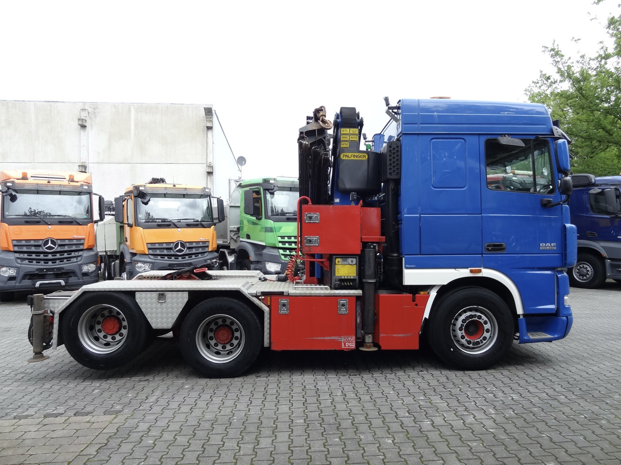 Камион влекач Daf XF105 460 6X2 Kran Palfinger 34002: слика 13