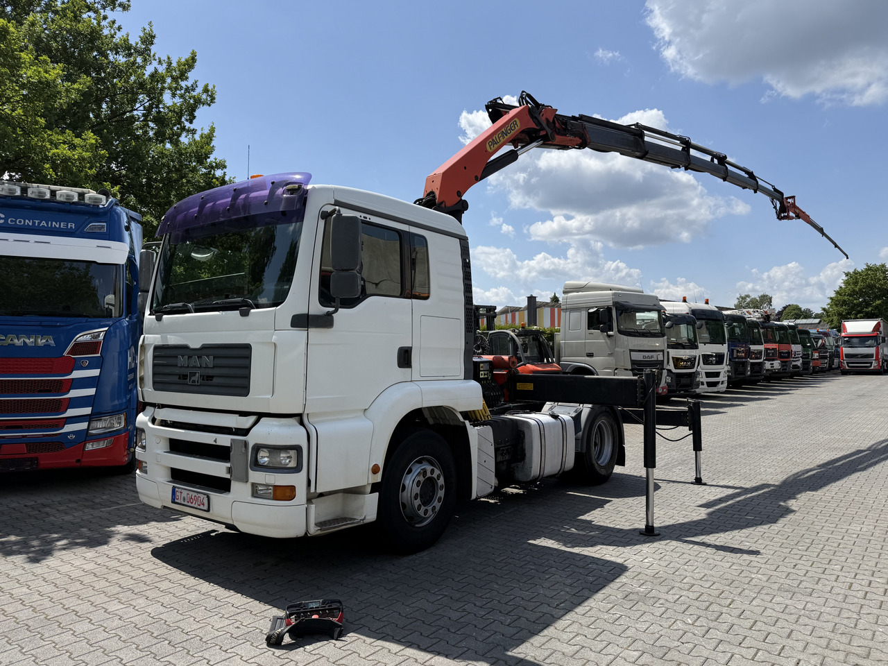 MAN TGA 18.430 Kran Palfinger 16502 bis 26.5 Meter - Камион влекач: слика 1 MAN TGA 18.430 Kran Palfinger 16502 bis 26.5 Meter - Камион влекач: слика 1