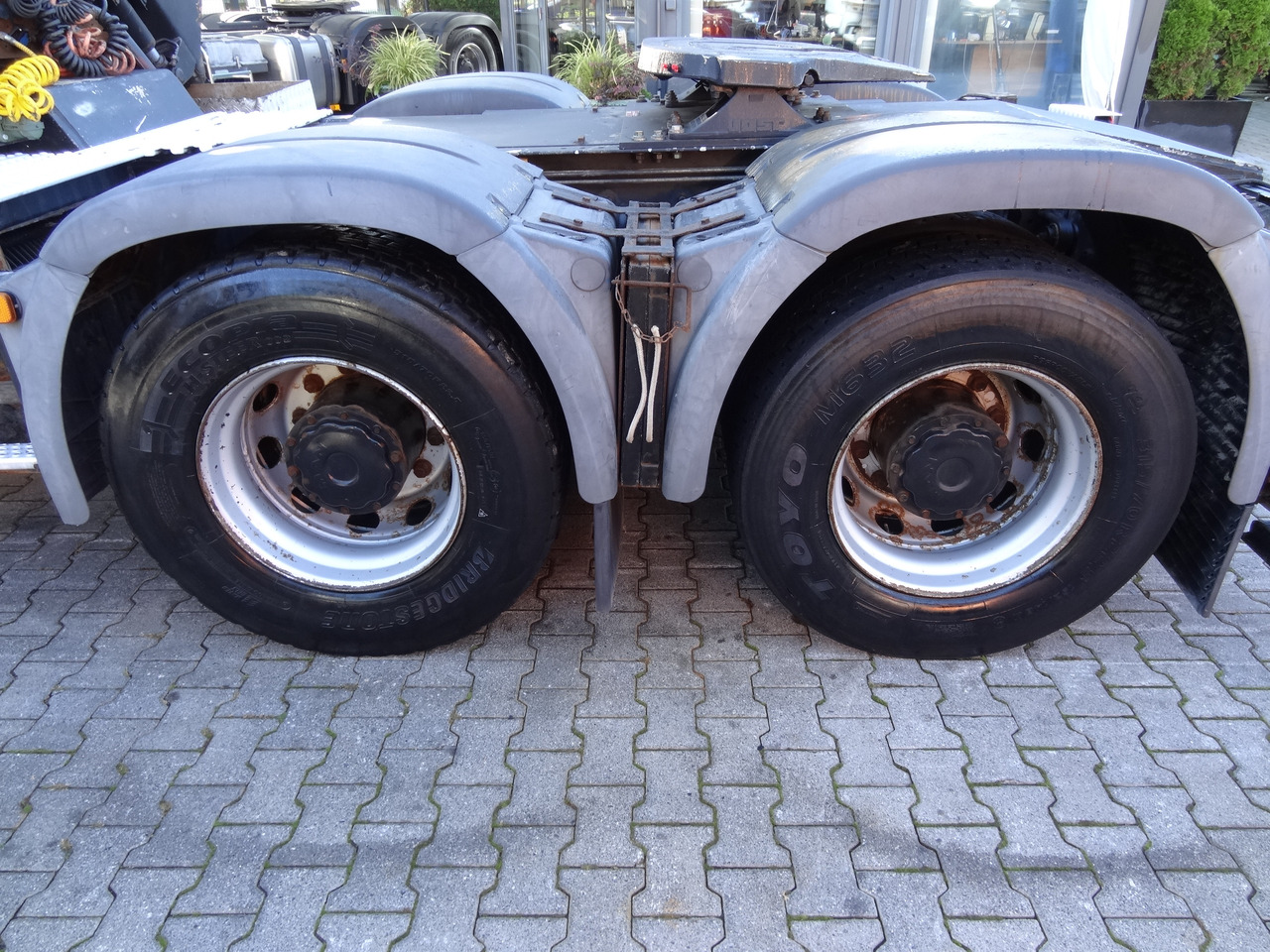 MAN TGX 33.480 6X4 Kran MKG 381 bis 20 Meter - Камион влекач: слика 3 MAN TGX 33.480 6X4 Kran MKG 381 bis 20 Meter - Камион влекач: слика 3
