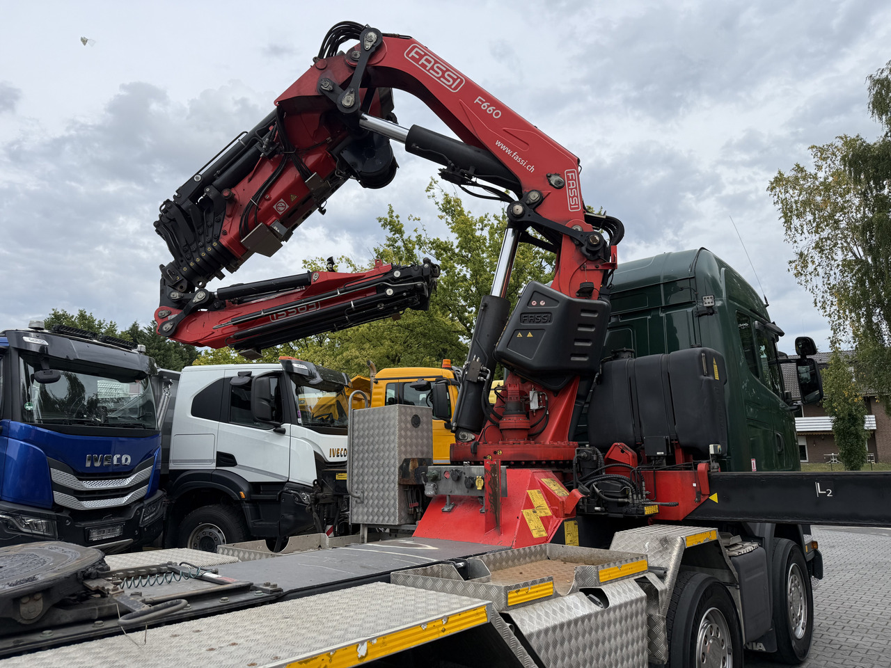 Scania R450 8X4 Kran Fassi F660 bis 34 Meter - Камион влекач: слика 2 Scania R450 8X4 Kran Fassi F660 bis 34 Meter - Камион влекач: слика 2