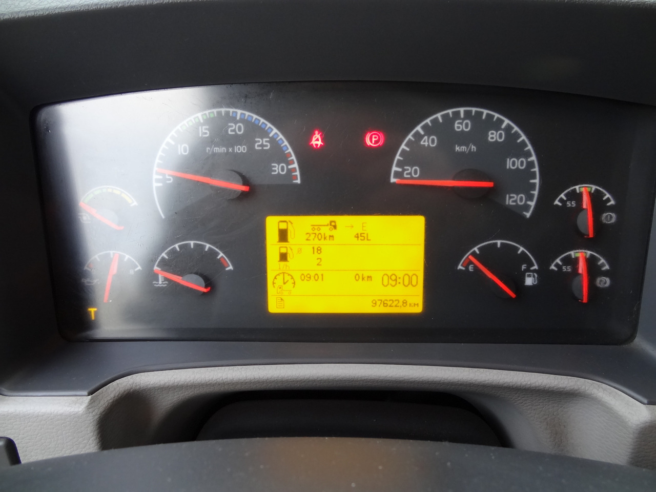 Volvo FE320 Fahrschule/ driving school - Камион влекач: слика 5 Volvo FE320 Fahrschule/ driving school - Камион влекач: слика 5