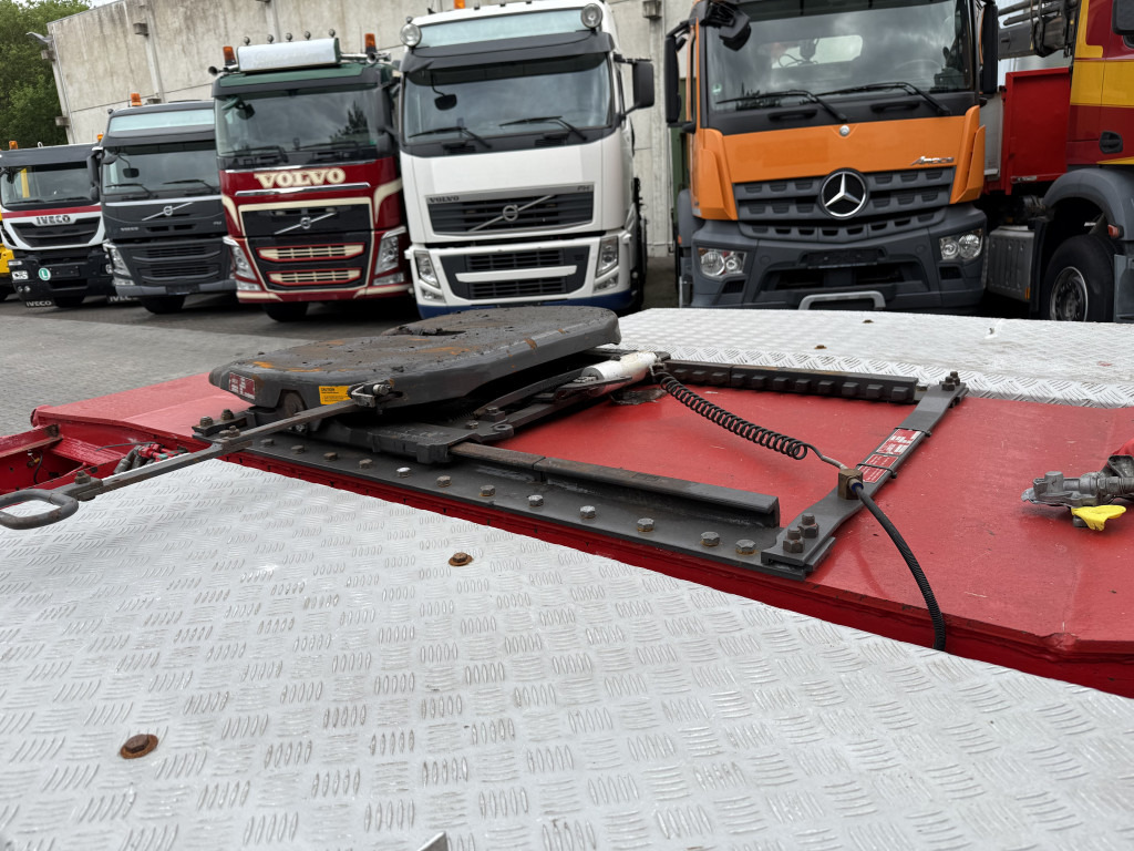 Volvo FM12 420 8X4 Kran Palfinger PK90002 31 Meter - Камион влекач: слика 3 Volvo FM12 420 8X4 Kran Palfinger PK90002 31 Meter - Камион влекач: слика 3