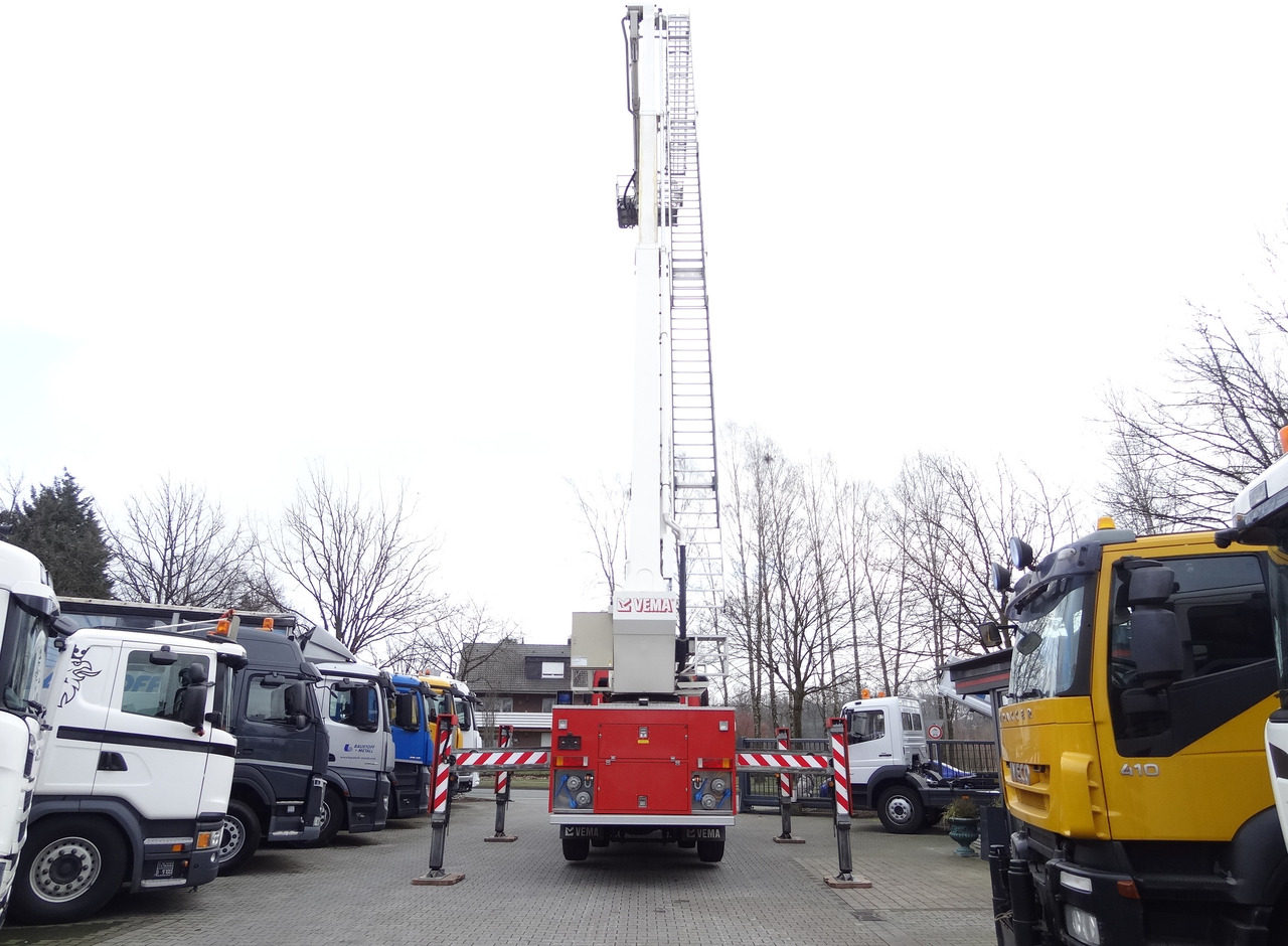 MAN FE 410 6X6 Feuerwehr Vema Lift 32 Meter - Камион со подигачка кошница: слика 2 MAN FE 410 6X6 Feuerwehr Vema Lift 32 Meter - Камион со подигачка кошница: слика 2