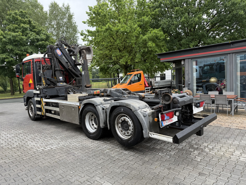 Камион со кука за подигање, Камион со кран MAN TGS 26.360 6X2 Haken mit Kran HMF 1643Z: слика 11