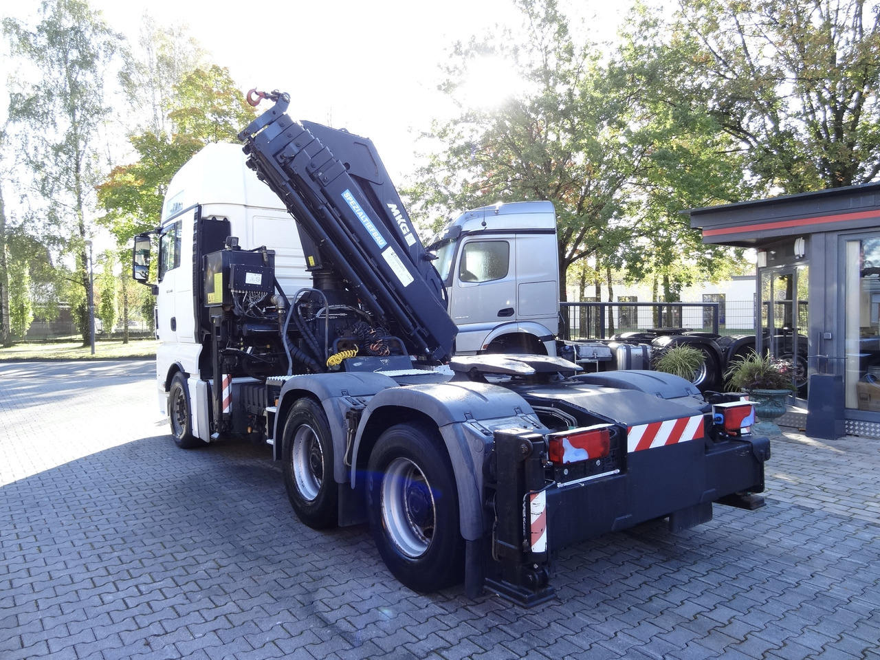 MAN TGX 33.480 6X4 Kran MKG 381 bis 20 Meter - Камион со кран, Камион влекач: слика 2 MAN TGX 33.480 6X4 Kran MKG 381 bis 20 Meter - Камион со кран, Камион влекач: слика 2