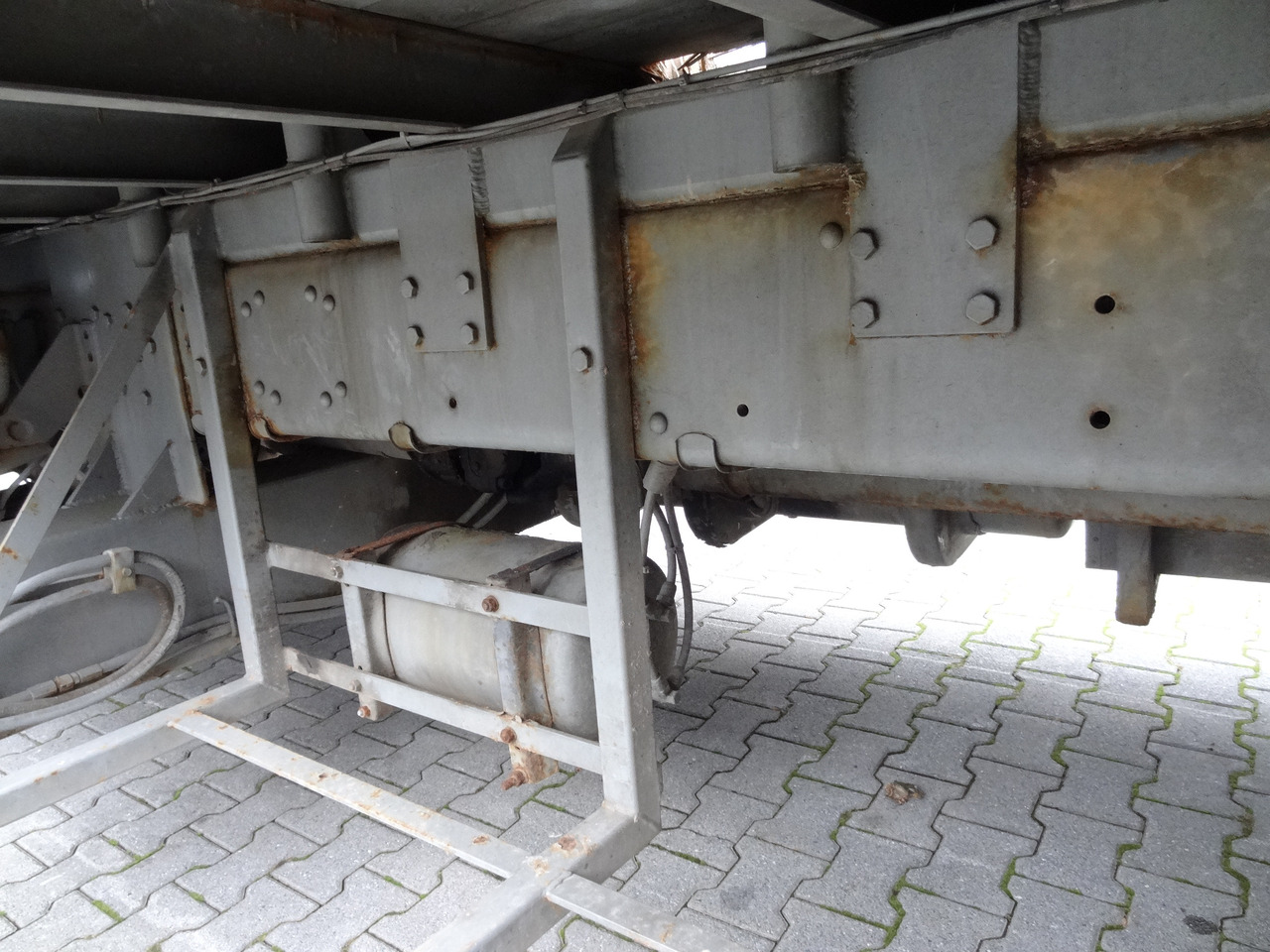 Scania R144 460 6X4 Fassi 360 bis 25 Meter - Камион со кран, Камион со платформа: слика 5 Scania R144 460 6X4 Fassi 360 bis 25 Meter - Камион со кран, Камион со платформа: слика 5