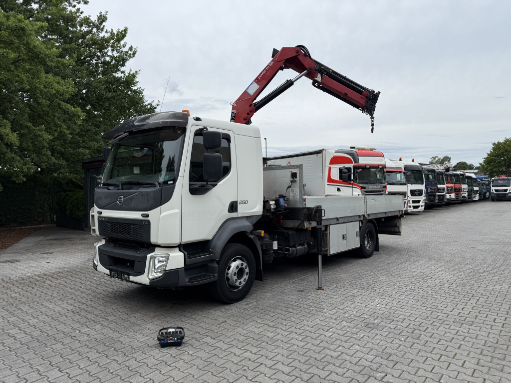 Volvo FL250.16 HMF 875 K3 - Камион со кран: слика 1 Volvo FL250.16 HMF 875 K3 - Камион со кран: слика 1
