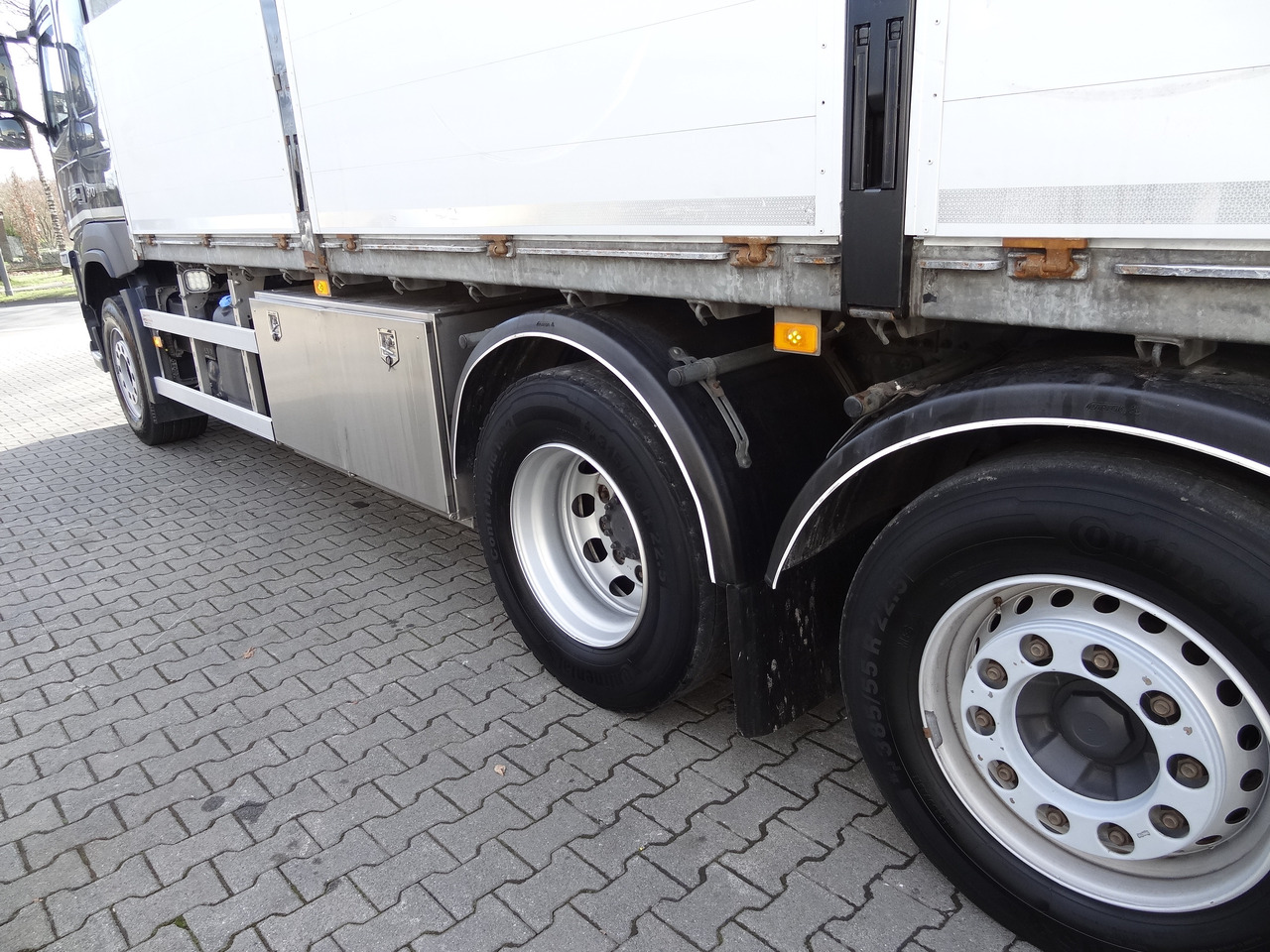 Volvo FM370 6X2*4 Kennis K14 Kran - Камион со кран, Камион со платформа: слика 3 Volvo FM370 6X2*4 Kennis K14 Kran - Камион со кран, Камион со платформа: слика 3