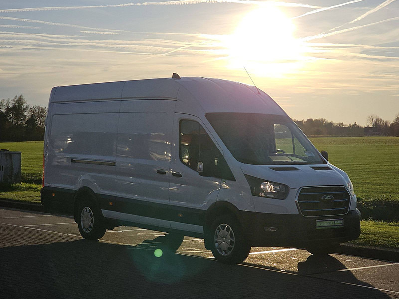 Ford E-Transit L4H3 Maxi 68kWh! - Товарно комбе, Електрично комбе: слика 5 Ford E-Transit L4H3 Maxi 68kWh! - Товарно комбе, Електрично комбе: слика 5