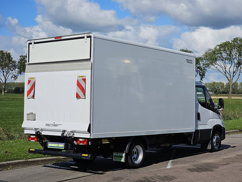 Iveco Daily 35C16 Bakwagen Laadklep - Комбе фургон: слика 3 Iveco Daily 35C16 Bakwagen Laadklep - Комбе фургон: слика 3