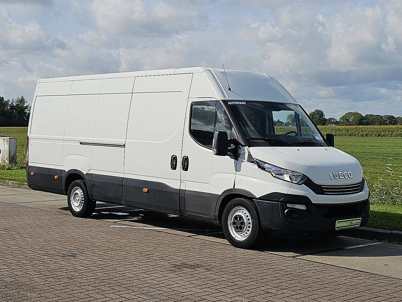 Товарно комбе Iveco Daily 35S16: слика 5