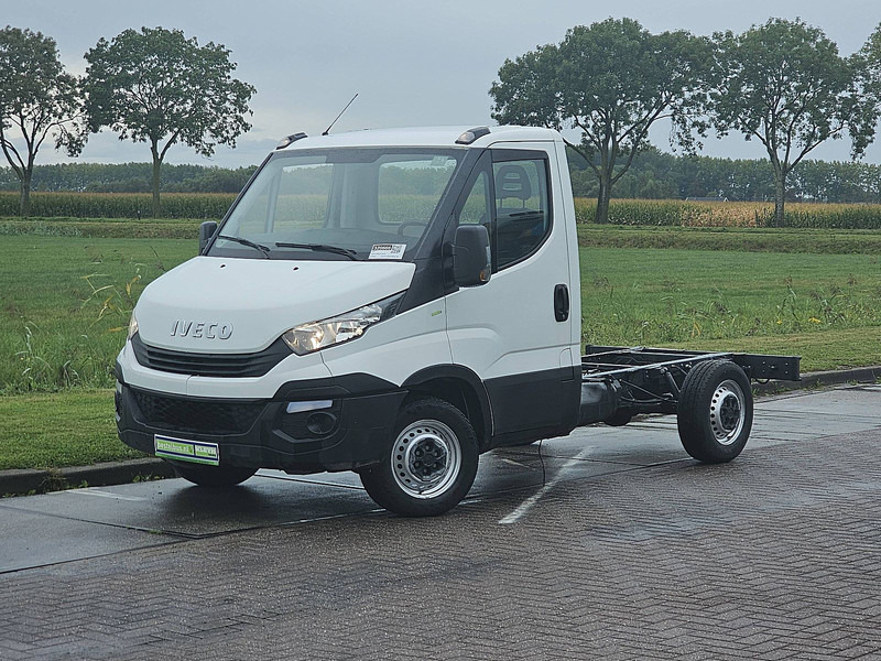 Iveco Daily 35 S 12 CHASSIS - Комбе: слика 2 Iveco Daily 35 S 12 CHASSIS - Комбе: слика 2