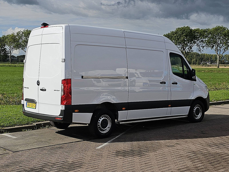 Mercedes-Benz Sprinter 311 L2H2 Wp-Inrichting ! - Товарно комбе: слика 3 Mercedes-Benz Sprinter 311 L2H2 Wp-Inrichting ! - Товарно комбе: слика 3