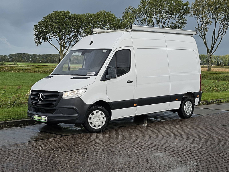 Mercedes-Benz Sprinter 314 CDI L2H2 - Товарно комбе: слика 2 Mercedes-Benz Sprinter 314 CDI L2H2 - Товарно комбе: слика 2
