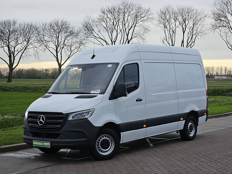 Mercedes-Benz Sprinter 315 L2H2 LED Automaat ! - Мало комбе: слика 2 Mercedes-Benz Sprinter 315 L2H2 LED Automaat ! - Мало комбе: слика 2