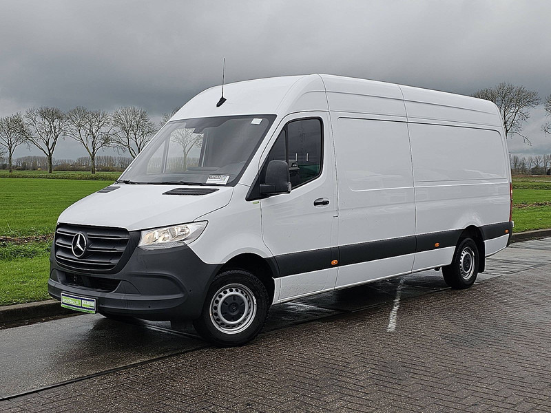 Mercedes-Benz Sprinter 315 L3H2 Mbux Airco Eur6 - Товарно комбе: слика 2 Mercedes-Benz Sprinter 315 L3H2 Mbux Airco Eur6 - Товарно комбе: слика 2