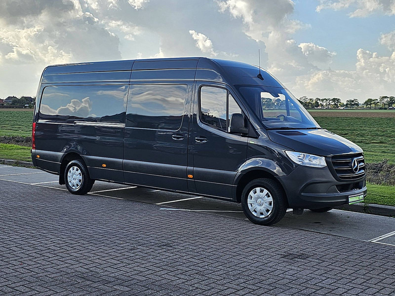 Mercedes-Benz Sprinter 315 L3H2 Mbux Maxi Euro6 - Товарно комбе: слика 5 Mercedes-Benz Sprinter 315 L3H2 Mbux Maxi Euro6 - Товарно комбе: слика 5