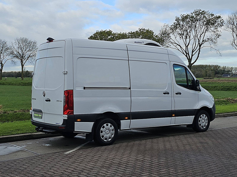 Mercedes-Benz Sprinter 316 L2H2 Koelwagen Mbux - Комбе ладилник: слика 3 Mercedes-Benz Sprinter 316 L2H2 Koelwagen Mbux - Комбе ладилник: слика 3