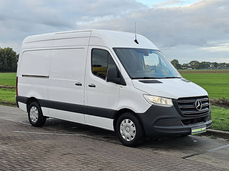 Mercedes-Benz Sprinter 316 L2H2 Mbux RWD - Товарно комбе: слика 5 Mercedes-Benz Sprinter 316 L2H2 Mbux RWD - Товарно комбе: слика 5