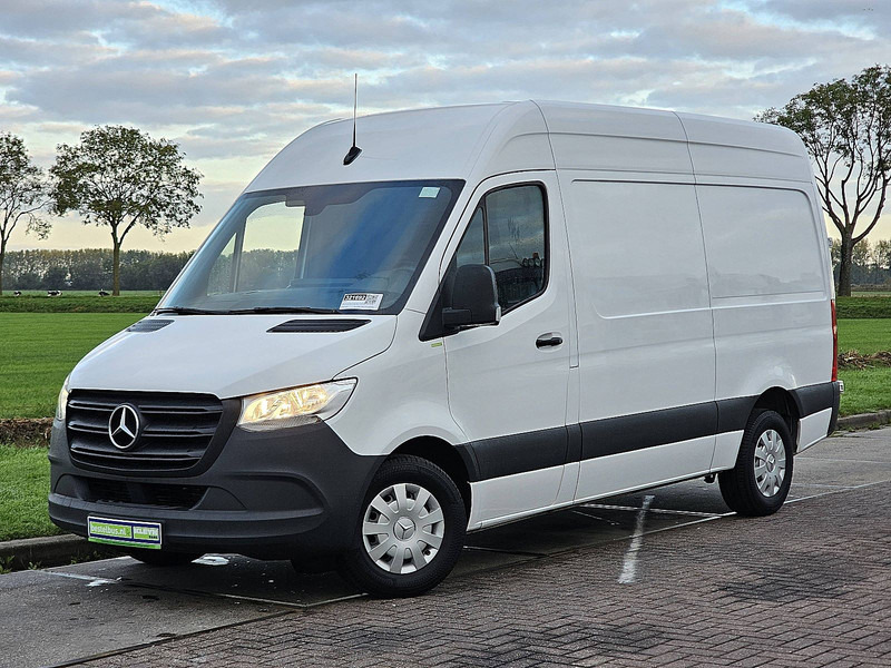 Mercedes-Benz Sprinter 316 L2H2 Mbux RWD - Товарно комбе: слика 2 Mercedes-Benz Sprinter 316 L2H2 Mbux RWD - Товарно комбе: слика 2