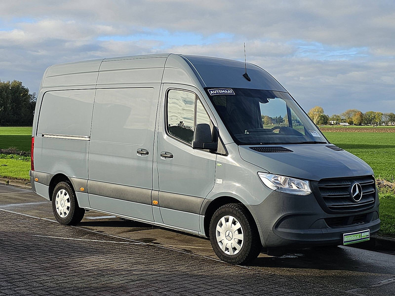 Mercedes-Benz Sprinter 316 L2H2 Mbux10 Automaat - Товарно комбе: слика 5 Mercedes-Benz Sprinter 316 L2H2 Mbux10 Automaat - Товарно комбе: слика 5