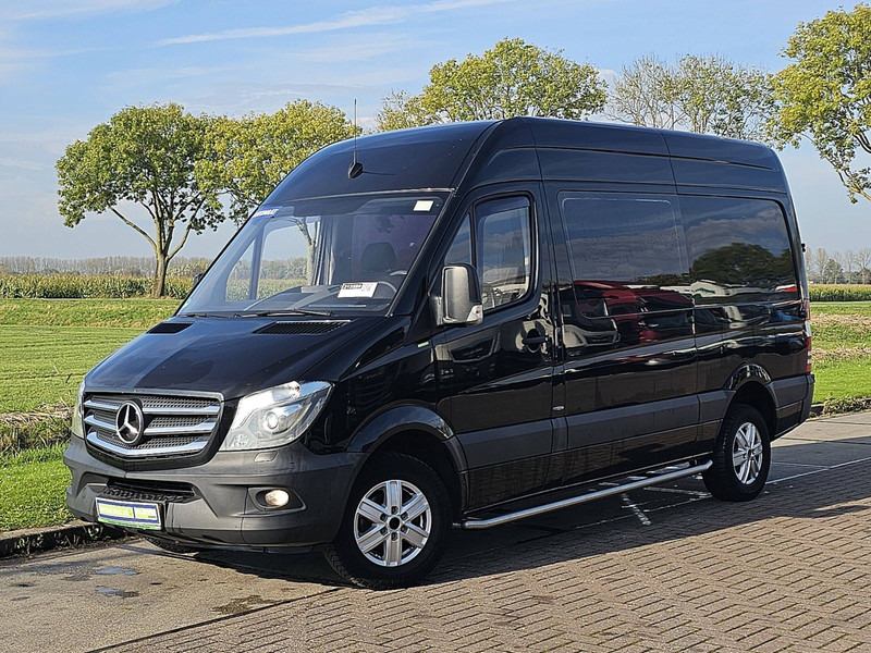 Mercedes-Benz Sprinter 319 V6 3.0 LTR EURO6 - Товарно комбе: слика 2 Mercedes-Benz Sprinter 319 V6 3.0 LTR EURO6 - Товарно комбе: слика 2