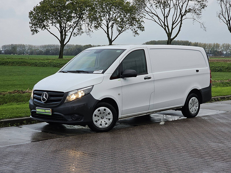 Mercedes-Benz Vito 114 L2 Automaat Navi AC! - Мало комбе: слика 2 Mercedes-Benz Vito 114 L2 Automaat Navi AC! - Мало комбе: слика 2