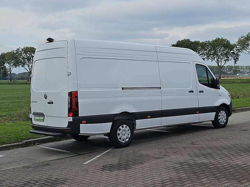 Mercedes-Benz eSprinter 320 L3H2 81kWh Nieuw - Товарно комбе, Електрично комбе: слика 3 Mercedes-Benz eSprinter 320 L3H2 81kWh Nieuw - Товарно комбе, Електрично комбе: слика 3