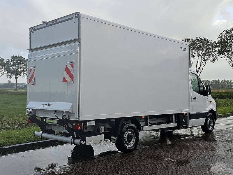 Mercedes-Benz eSprinter Bakwagen Laadklep! - Комбе фургон, Електрично комбе: слика 3 Mercedes-Benz eSprinter Bakwagen Laadklep! - Комбе фургон, Електрично комбе: слика 3