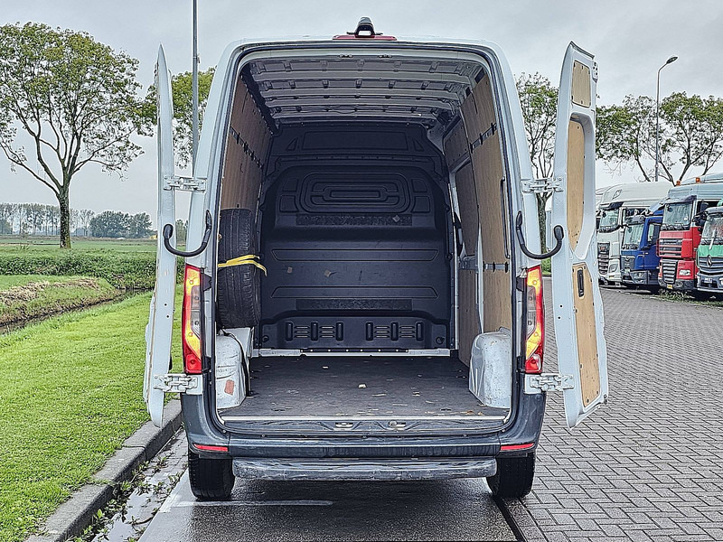 Лизинг на Mercedes-Benz eSprinter L2H2 Elektrisch AC! Mercedes-Benz eSprinter L2H2 Elektrisch AC!: слика 11 Лизинг на Mercedes-Benz eSprinter L2H2 Elektrisch AC! Mercedes-Benz eSprinter L2H2 Elektrisch AC!: слика 11